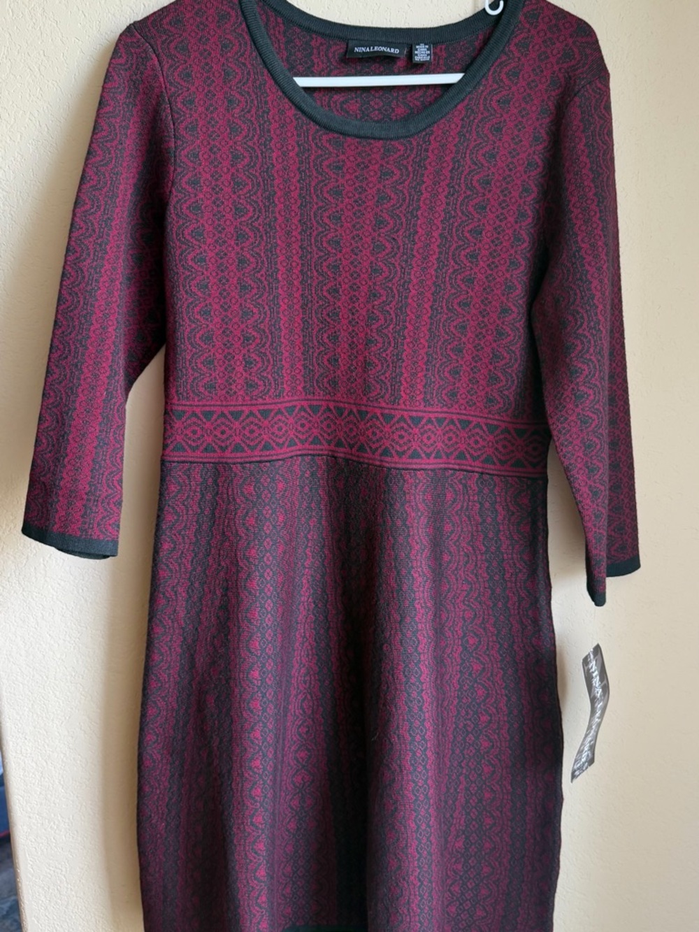 Nina Leonard Burgundy & Black Patterned Knee length thick dress